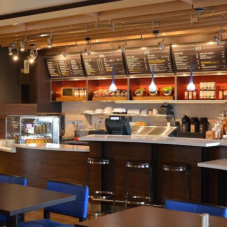 Courtyard By Marriott Youngstown Canfield Exteriér fotografie