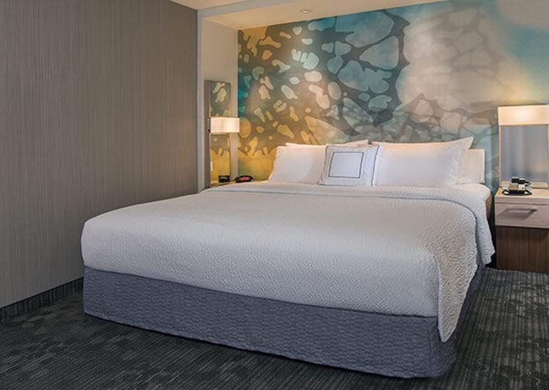 Courtyard By Marriott Youngstown Canfield Exteriér fotografie