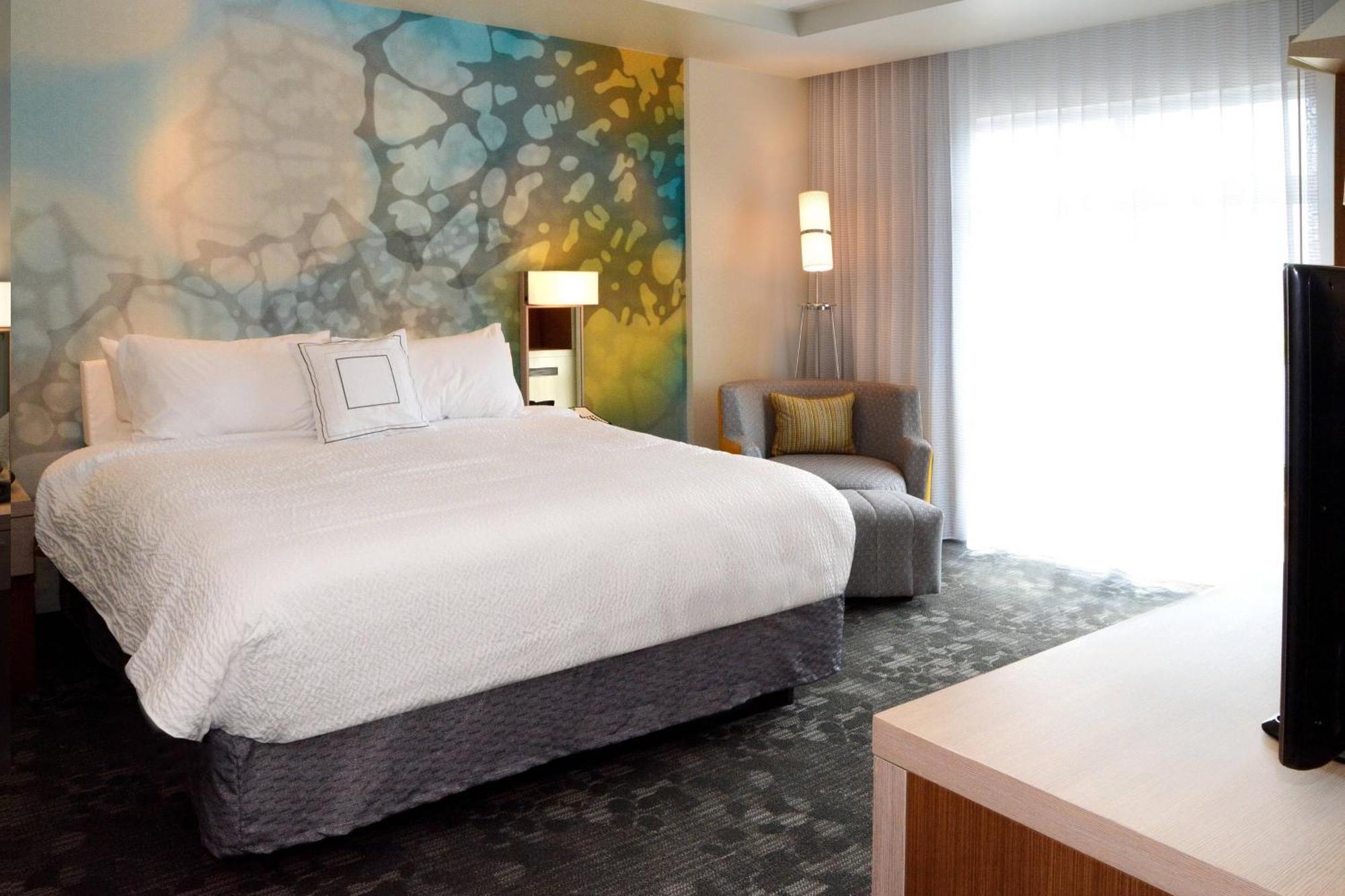 Courtyard By Marriott Youngstown Canfield Exteriér fotografie