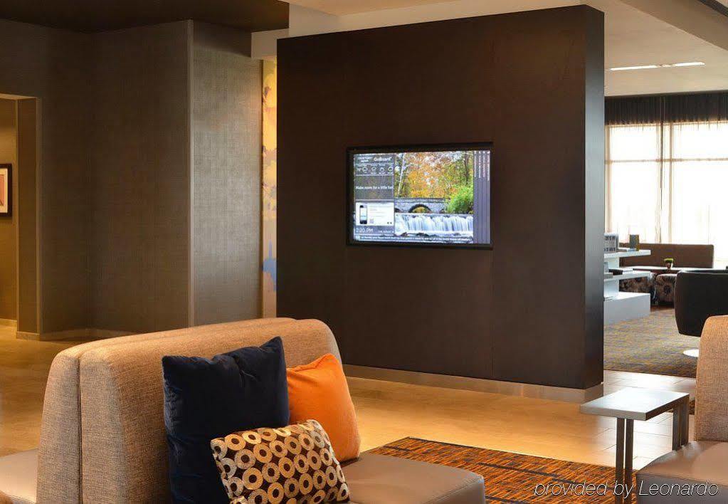 Courtyard By Marriott Youngstown Canfield Exteriér fotografie